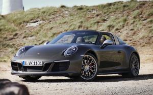 Porsche 911 Targa 4 GTS Exclusive Manufaktur Edition 2018 года (WW)
